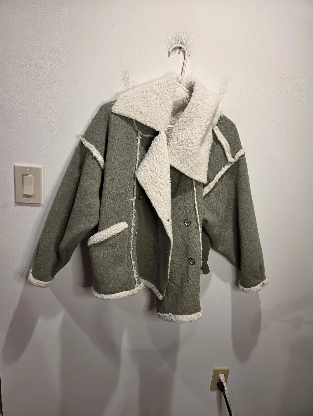 New Oil & Hali Size L Green Oversized Sherpa Trim Jacket